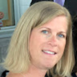 Meet your Posher, Leslie